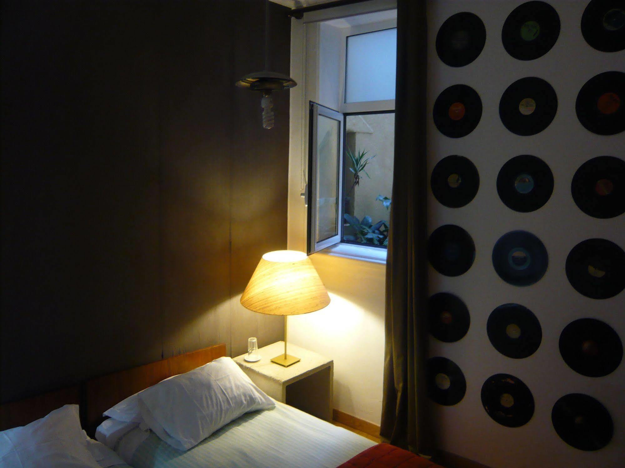 Alves Torgo 14 * Lissabon